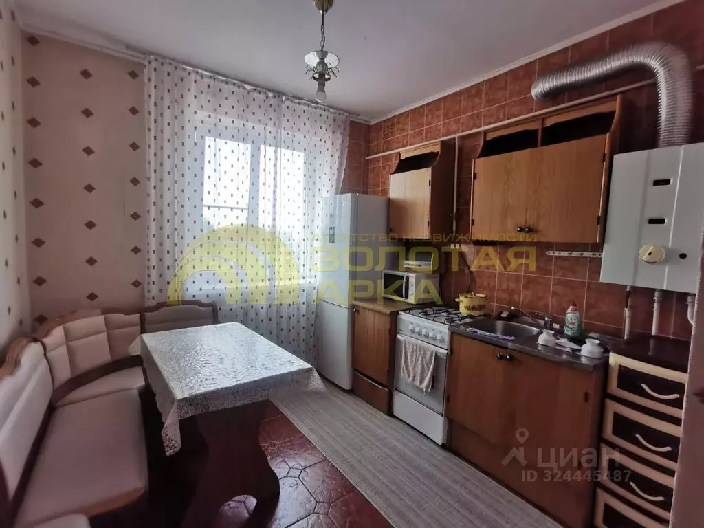 2-к кв. Краснодарский край, Крымск Олимпийская ул., 14 (104.0 м) - Фото 1