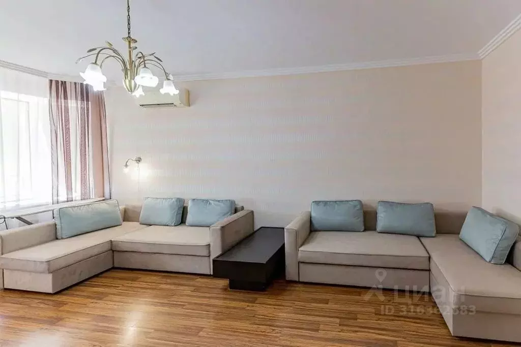2-к кв. Краснодарский край, Геленджик Туристическая ул., 6к2 (42.0 м) - Фото 1