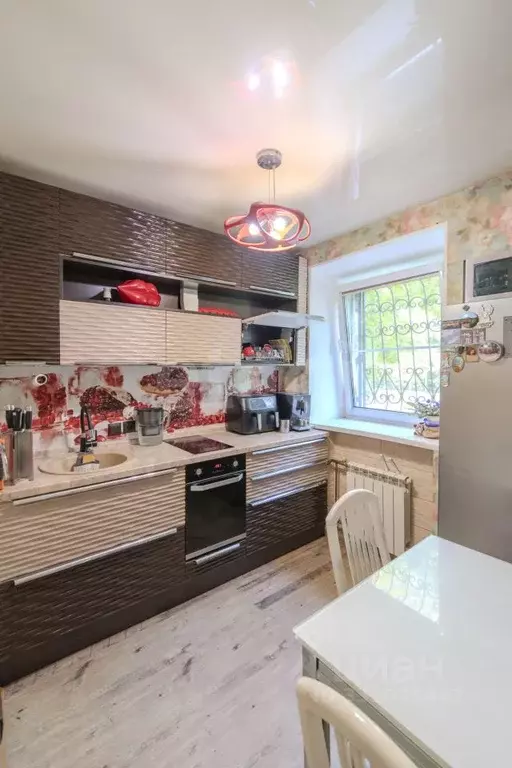 2-к кв. Иркутская область, Иркутск Ямская ул., 33 (40.3 м) - Фото 1