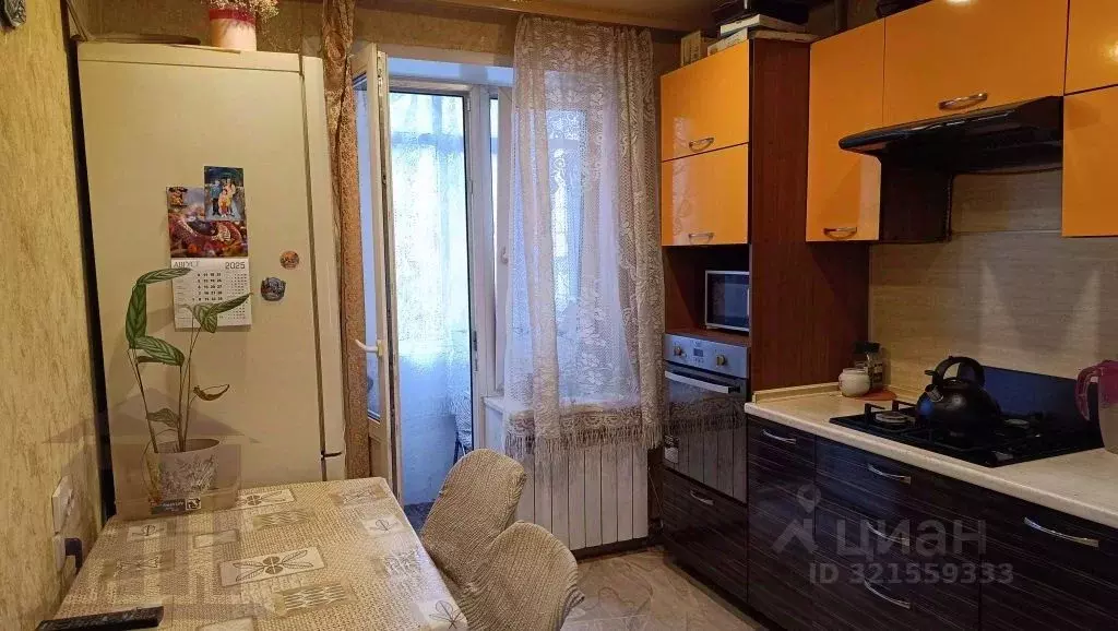 3-к кв. Тверская область, Тверь ул. Хромова, 19 (71.4 м) - Фото 0