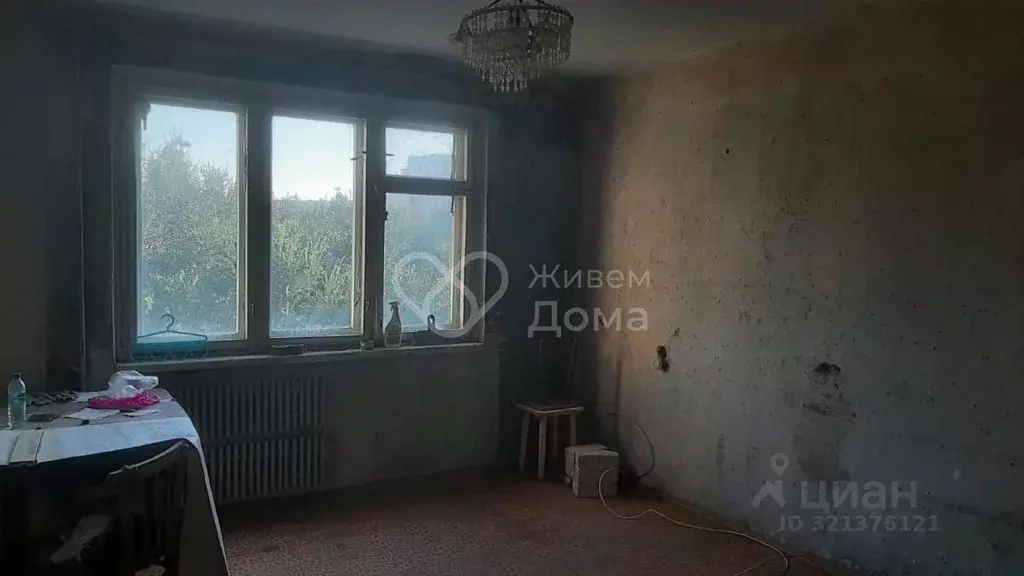 3-к кв. Волгоградская область, Волгоград ул. Менжинского, 15 (63.8 м) - Фото 0