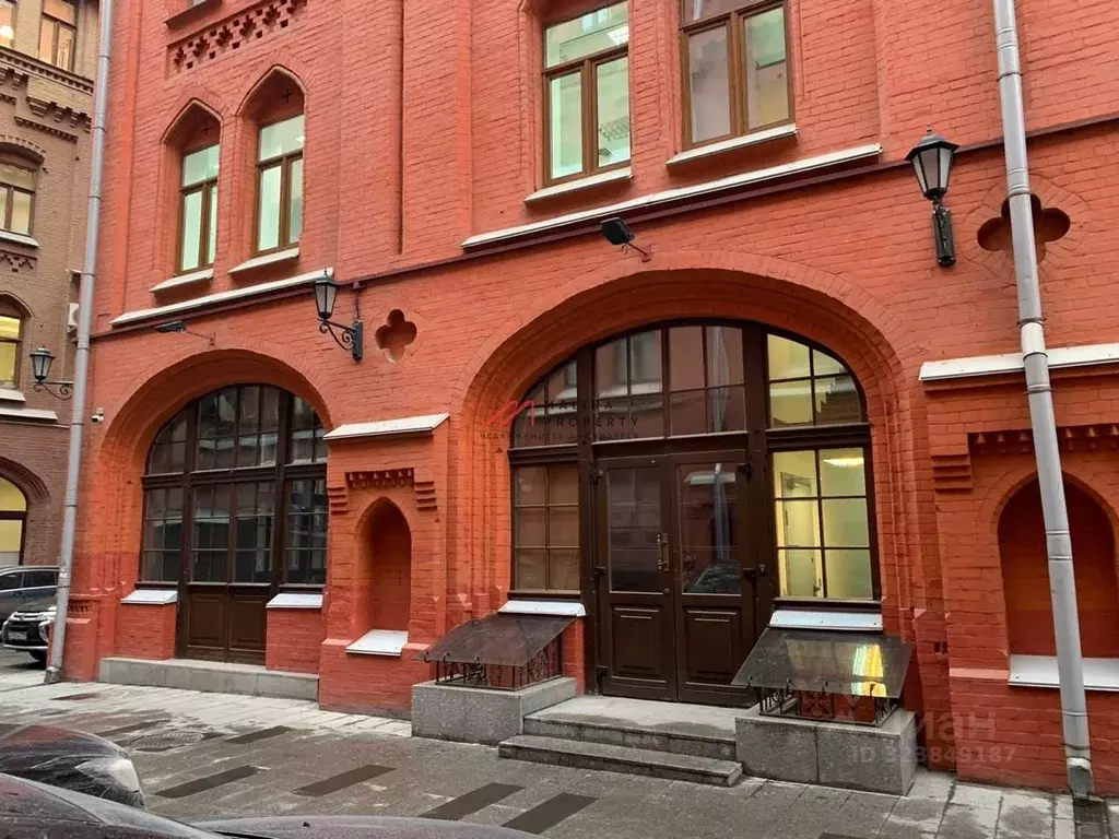 Торговая площадь в Москва Новая пл., 8С2 (250 м) - Фото 2