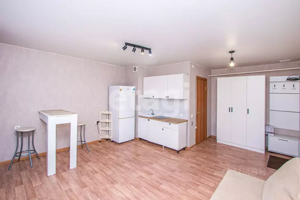 Студия Бурятия, Улан-Удэ 115-й мкр, 8 (24.6 м) - Фото 1