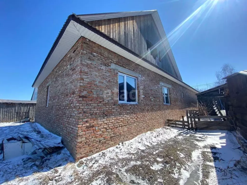 Дом в Кемеровская область, Промышленная пгт ул. Садовая (200 м) - Фото 1