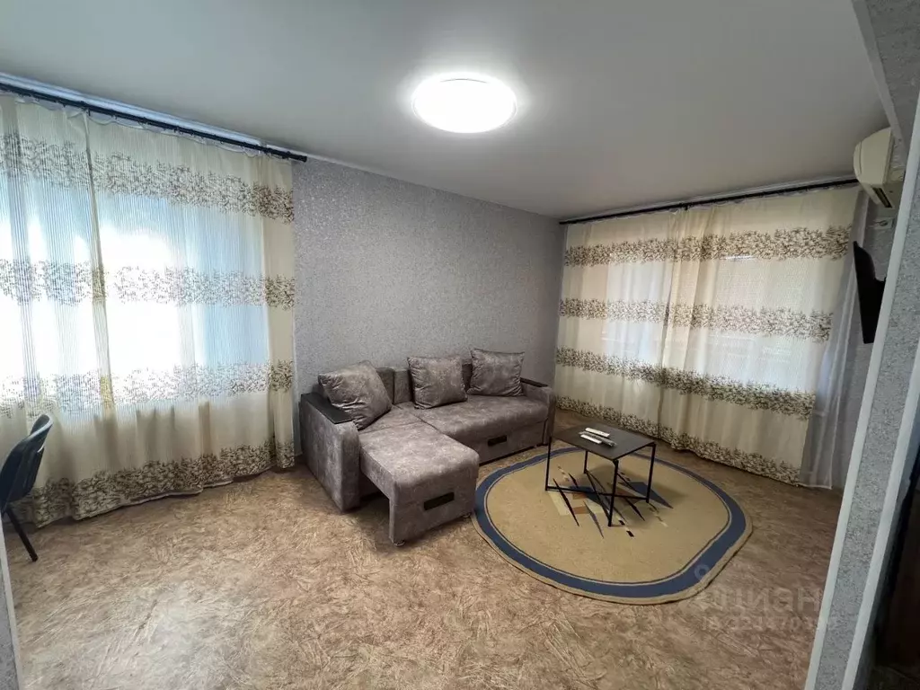 1-к кв. Волгоградская область, Волгоград ул. Таращанцев, 37 (30.0 м) - Фото 1