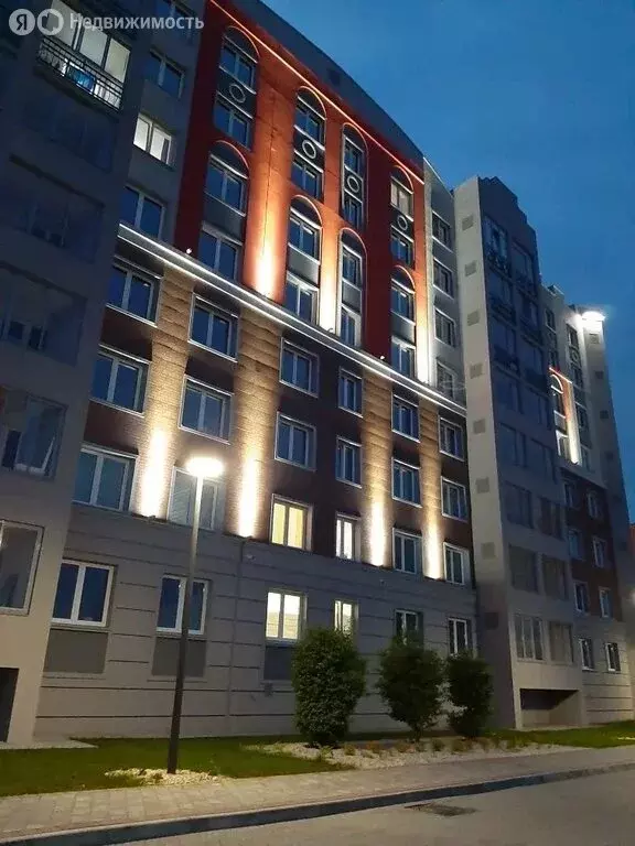 3-комнатная квартира: Киров, улица Дмитрия Козулева, 3 (57 м) - Фото 1