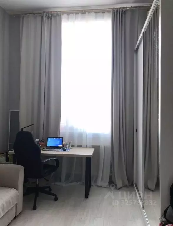 Студия Свердловская область, Екатеринбург ул. Комвузовская, 21Ж (18.6 ... - Фото 1