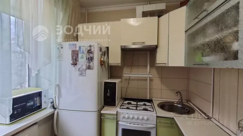 3-к кв. Чувашия, Новочебоксарск Советская ул., 7 (56.9 м) - Фото 1