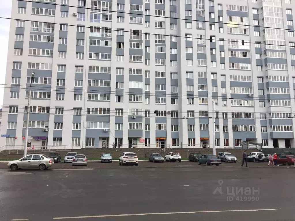 Торговая площадь в Башкортостан, Уфа бул. Тухвата Янаби, 4 (275 м) - Фото 0