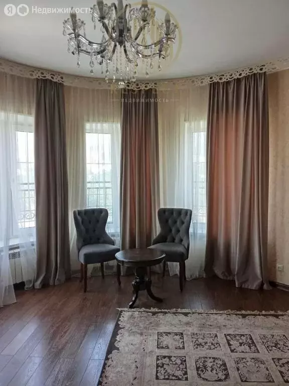 3-комнатная квартира: Кисловодск, улица Чкалова, 74 (98 м) - Фото 1