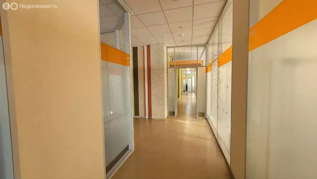 Офис (15 м) - Фото 2