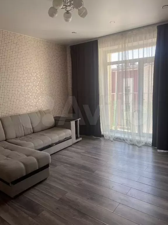 1-к. квартира, 28 м, 4/4 эт. - Фото 1