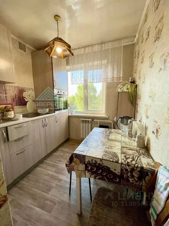 2-к кв. Хакасия, Абакан Торговая ул., 20 (44.8 м) - Фото 0