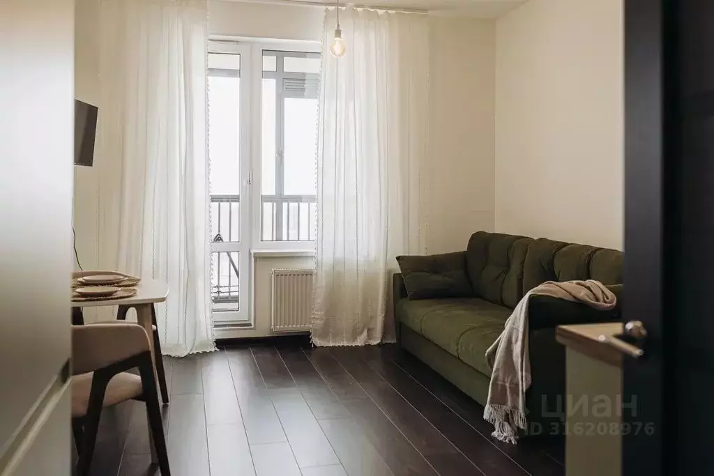 Студия Санкт-Петербург Фарфоровская ул., 7к2 (25.0 м) - Фото 0