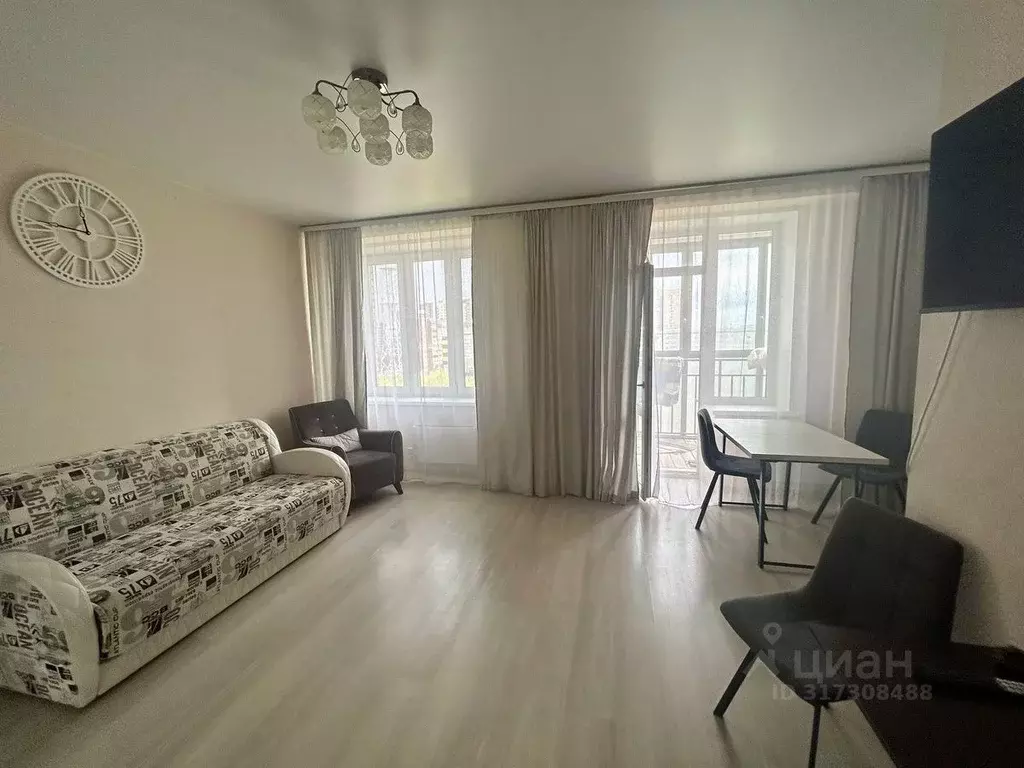 Студия Красноярский край, Красноярск Взлетная ул., 7Д (34.0 м) - Фото 1