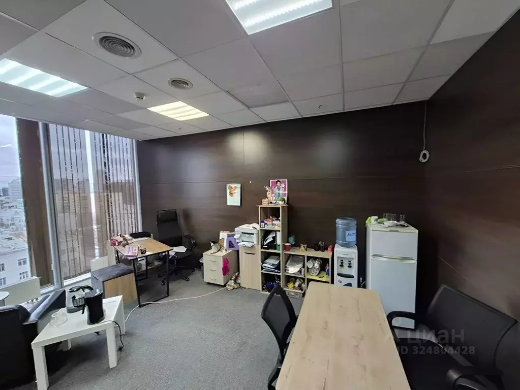 Офис в Свердловская область, Екатеринбург ул. Малышева, 51 (216 м) - Фото 1