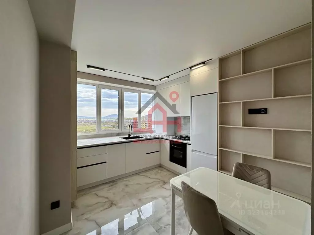 2-к кв. Ставропольский край, Ессентуки Никольская ул., 21к5 (61.0 м) - Фото 0