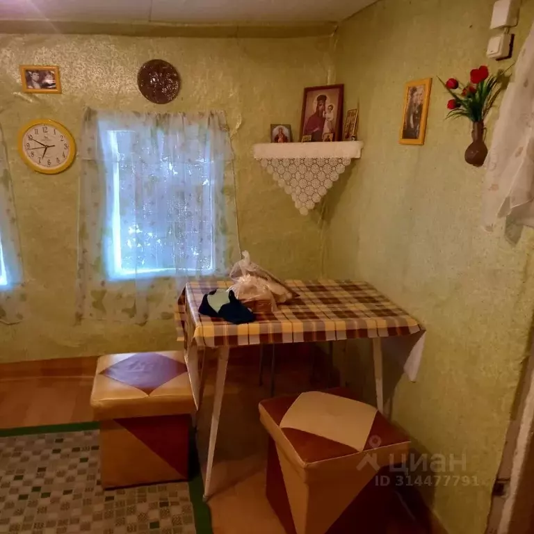 Дом в Саратовская область, Базарно-Карабулакский район, Свободинское ... - Фото 1