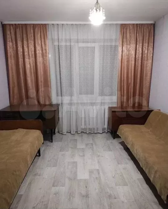 Комната 13 м в 5-к., 3/5 эт. - Фото 0