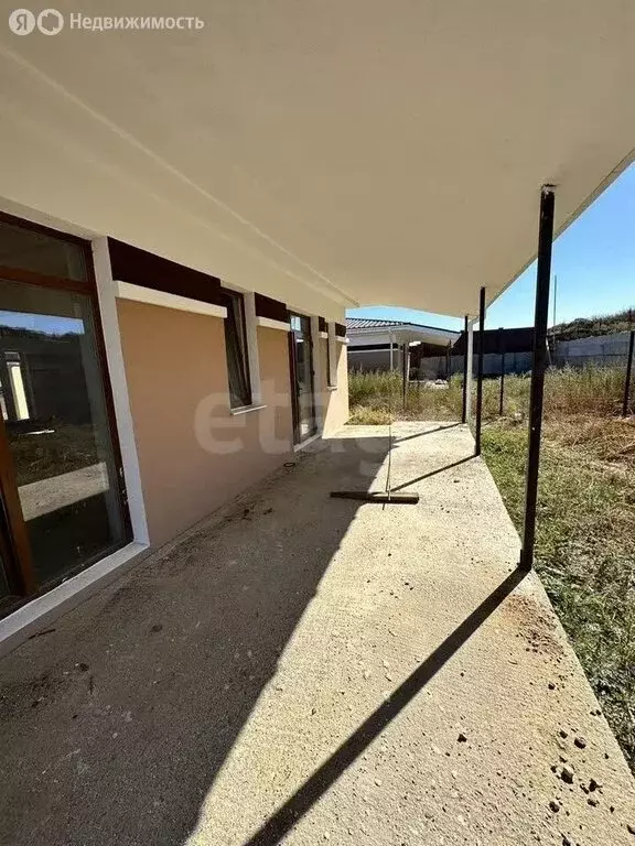 Дом в Симферопольский район, Мирновское сельское поселение, село ... - Фото 2