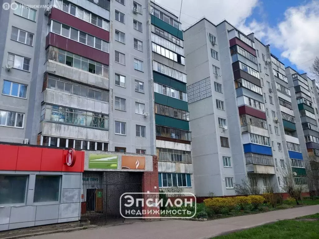 3-комнатная квартира: Курск, проспект Дружбы, 3 (59.8 м) - Фото 2