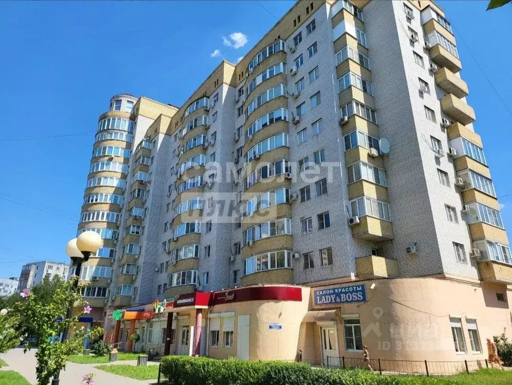 2-к кв. Астраханская область, Астрахань Звездная ул., 49к3 (70.0 м) - Фото 1