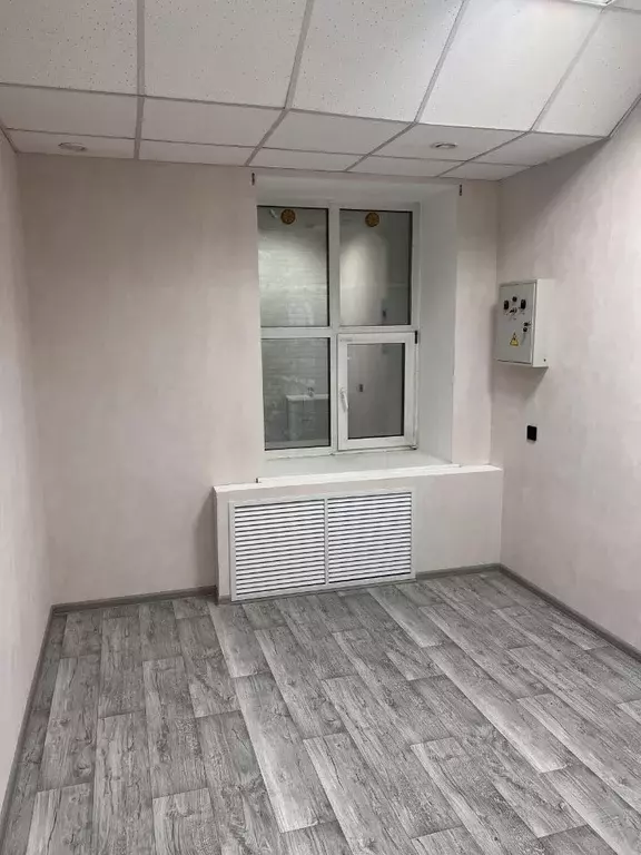 Офис в Коми, Сыктывкар ул. Орджоникидзе, 29 (13 м) - Фото 2