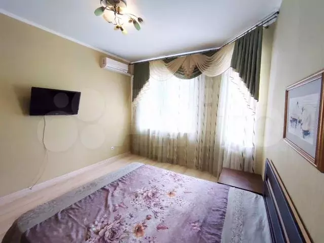 2-к. квартира, 65 м, 4/10 эт. - Фото 0