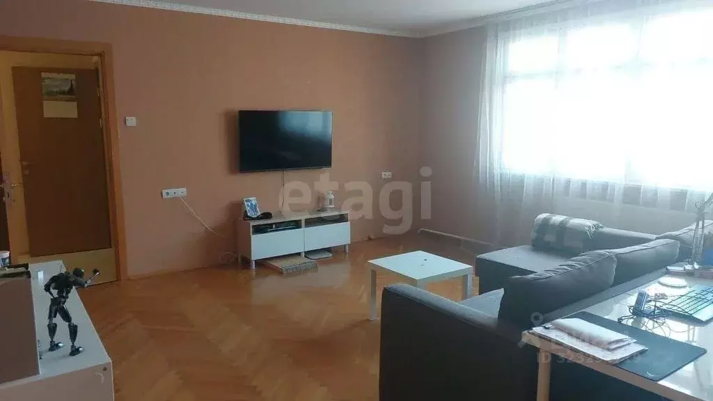 3-к кв. Калужская область, Малоярославец Тюменская ул., 4к3 (86.1 м) - Фото 1