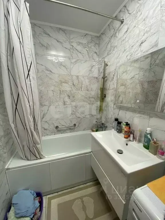 1-к кв. Курская область, Курск просп. Вячеслава Клыкова, 53 (35.8 м) - Фото 1