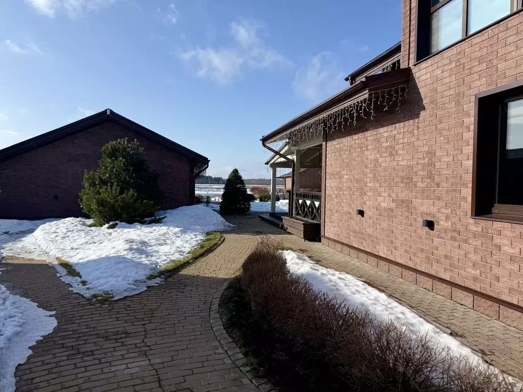 Дом в Ленинградская область, Приозерский район, Запорожское с/пос, д. ... - Фото 2