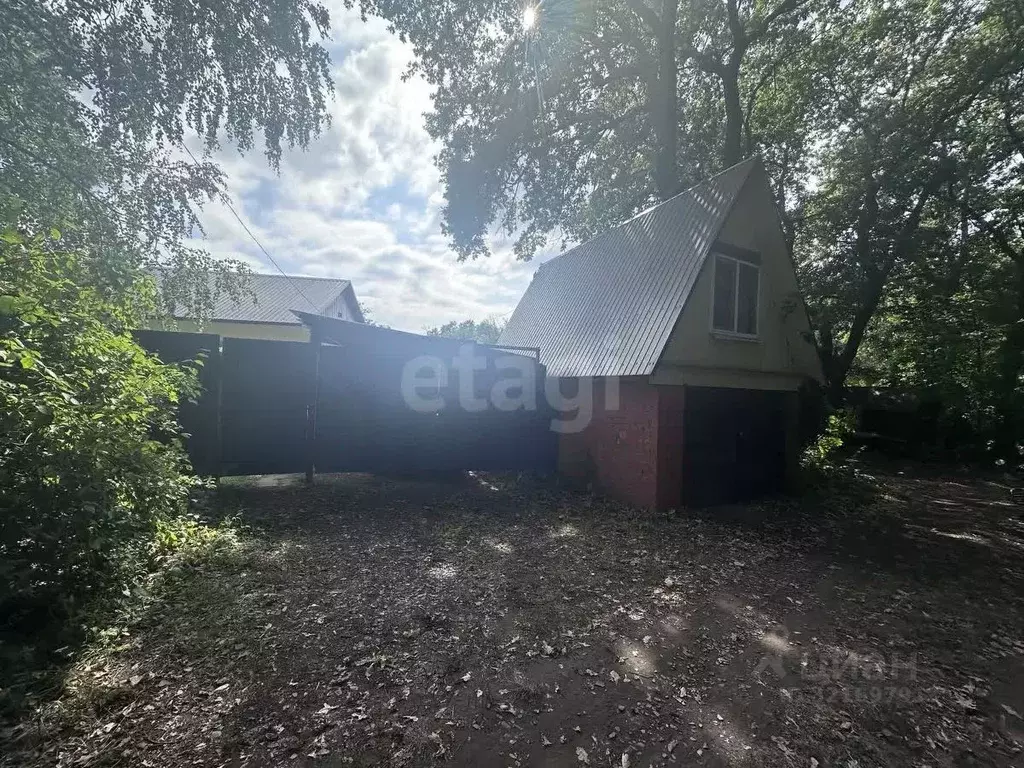 Дом в Саратовская область, Вольский район, Широкобуеракское ... - Фото 1