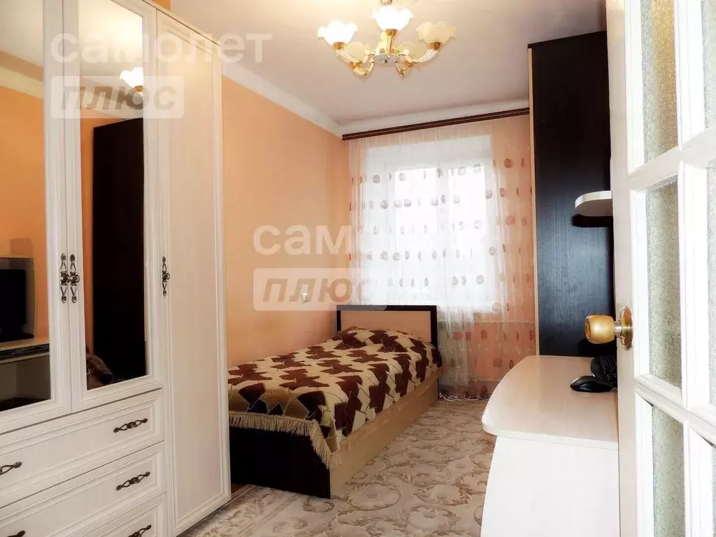 4-к кв. Тюменская область, Тюмень Ставропольская ул., 5 (88.0 м) - Фото 2