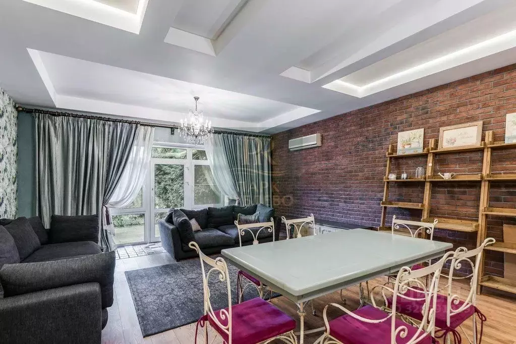 Таунхаус в Московская область, Красногорск ул. Согласия, 2 (265 м) - Фото 1