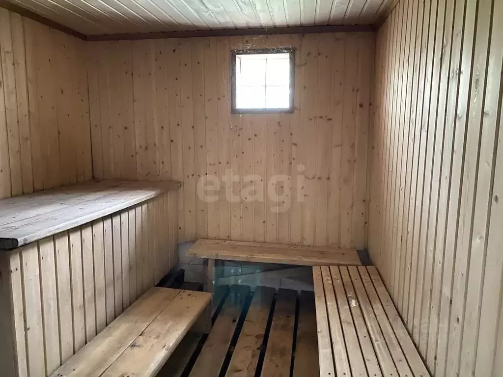 Дом в Саратовская область, Энгельсский район, Красноярское ... - Фото 1