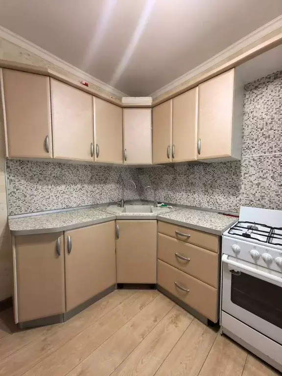 1-к. квартира, 42,5 м, 4/9 эт. - Фото 1