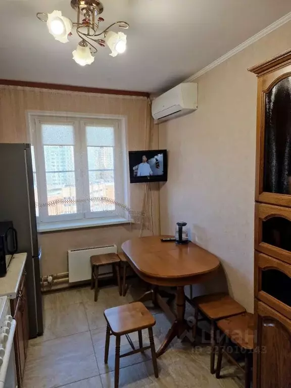 2-к кв. Москва Никулинская ул., 12К1 (66.8 м) - Фото 2