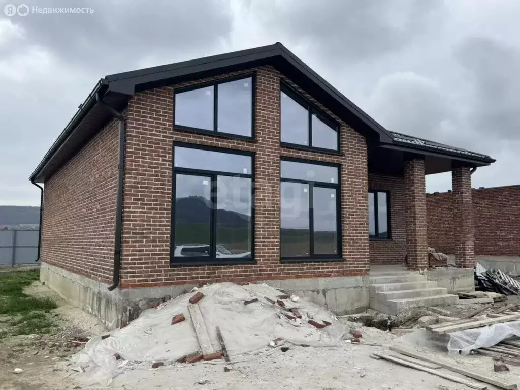 Дом в посёлок Железноводский, Дорожная улица (108 м) - Фото 2