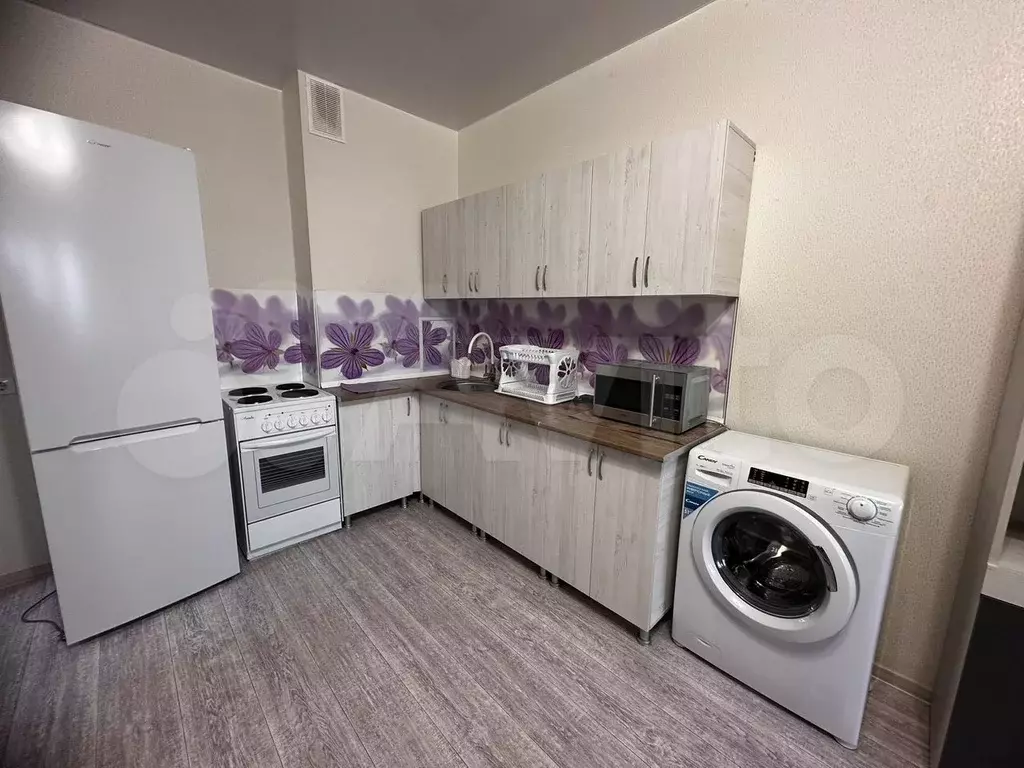 Квартира-студия, 28 м, 10/17 эт. - Фото 0