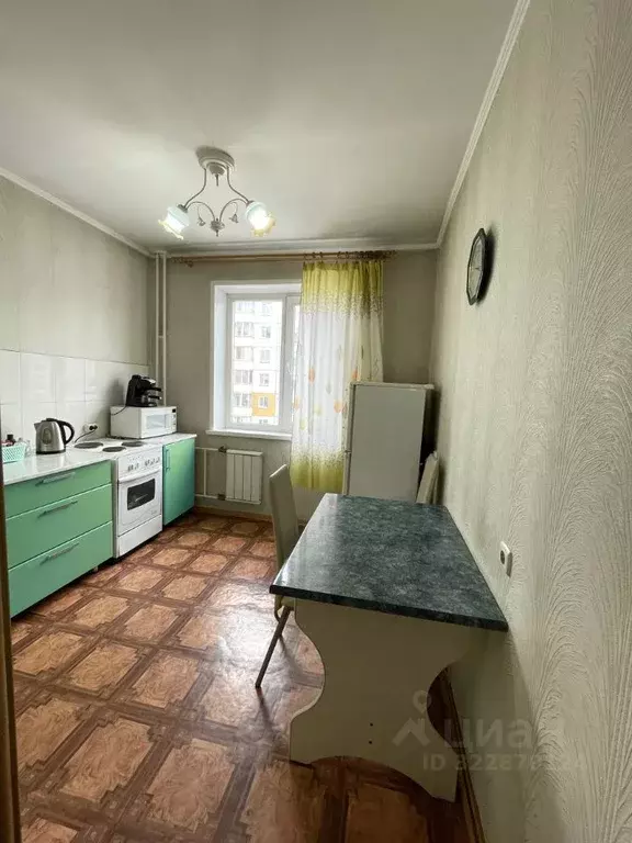 3-к кв. Красноярский край, Красноярск Взлетка мкр, ул. Батурина, 19 ... - Фото 2