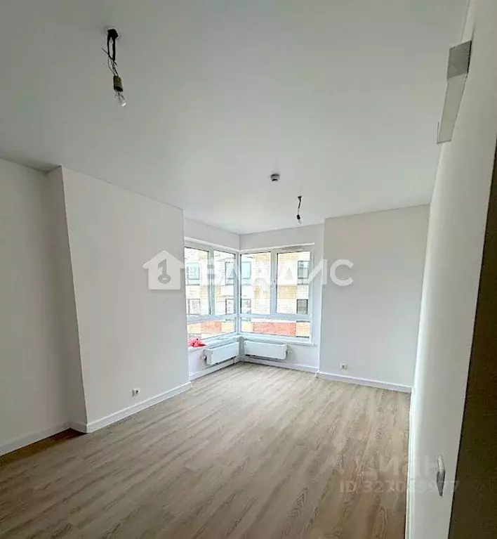 3-к кв. Москва Очаковское ш., 5к1 (82.2 м) - Фото 1