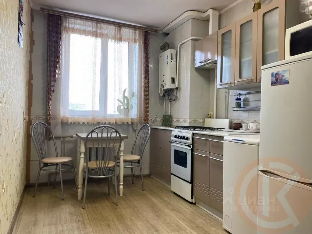 1-к кв. Крым, Евпатория просп. Ленина, 52 (36.0 м) - Фото 2