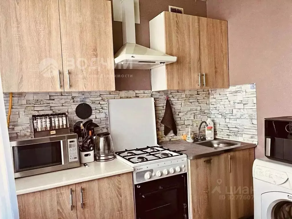 1-к кв. Чувашия, Канаш ул. 30 лет Победы, 111 (31.5 м) - Фото 2