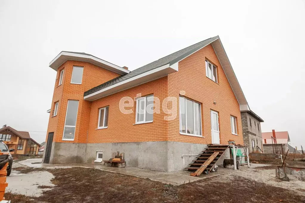 Дом в Белгородская область, Старый Оскол ул. Марышкин лог, 63 (150 м) - Фото 0