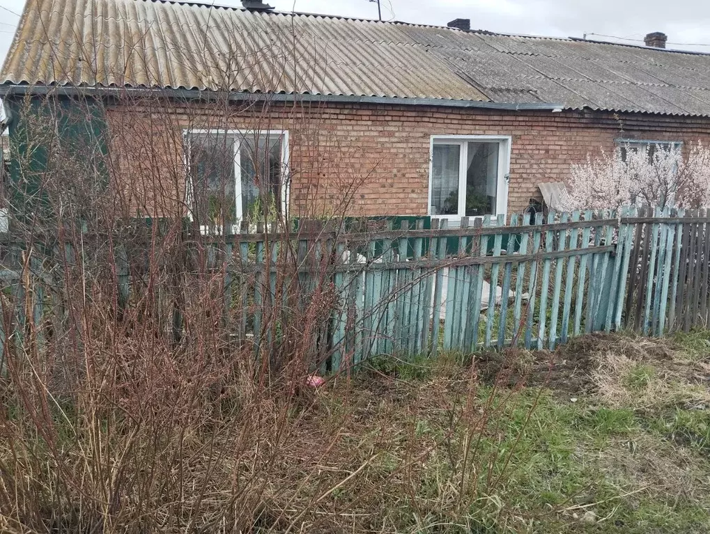 Дом в Красноярский край, Сосновоборский муниципальный округ, с. Зыково ... - Фото 1