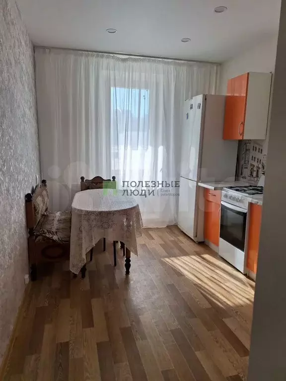 1-к. квартира, 40 м, 2/10 эт. - Фото 0