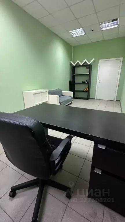 Офис в Ростовская область, Батайск ул. Кирова, 18А (18 м) - Фото 1