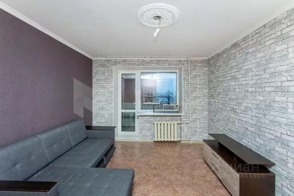 2-к кв. Тюменская область, Тюмень ул. Димитрова, 88 (53.0 м) - Фото 0