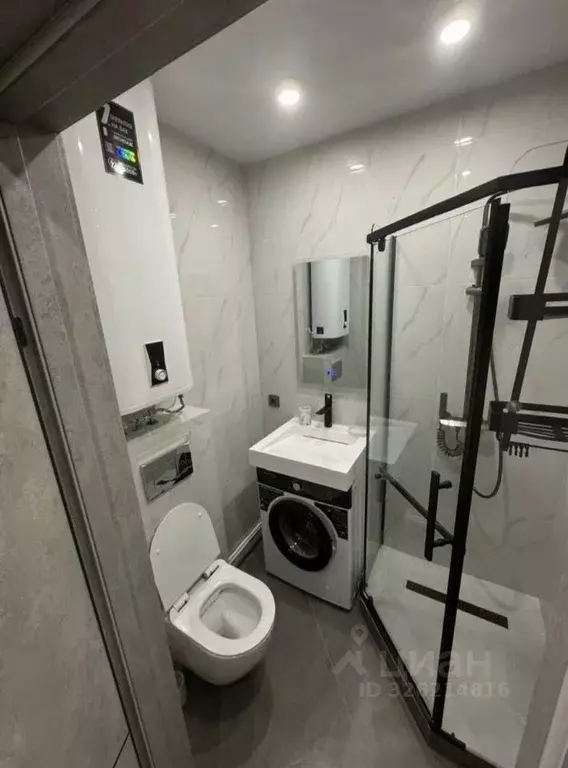 Студия Приморский край, Владивосток Стрелковая ул., 18к2 (27.0 м) - Фото 1