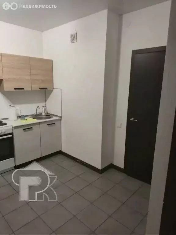 3-комнатная квартира: Балашиха, микрорайон Железнодорожный, проспект ... - Фото 2